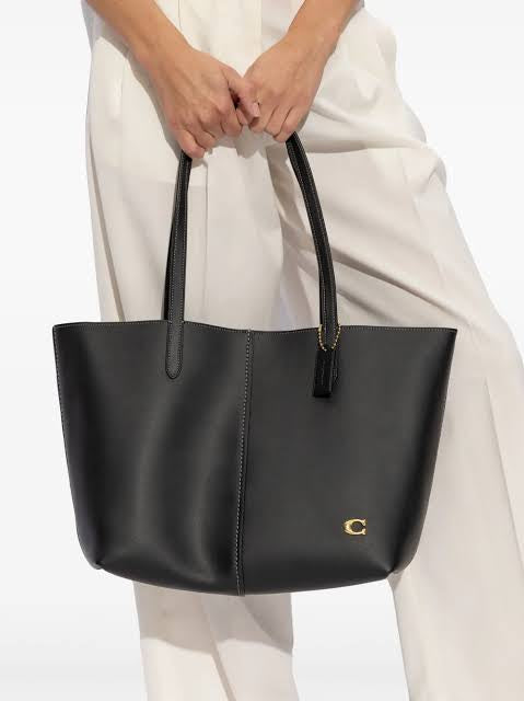 Coach North Tote Bag 32