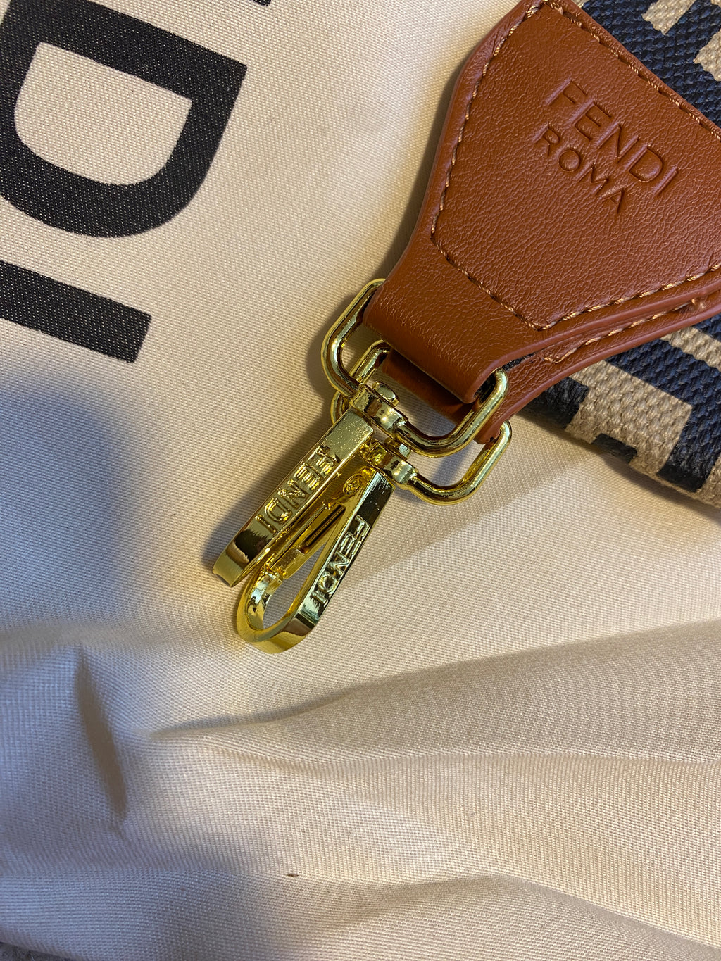 Fendi Baguette Bag – Multicolor Canvas