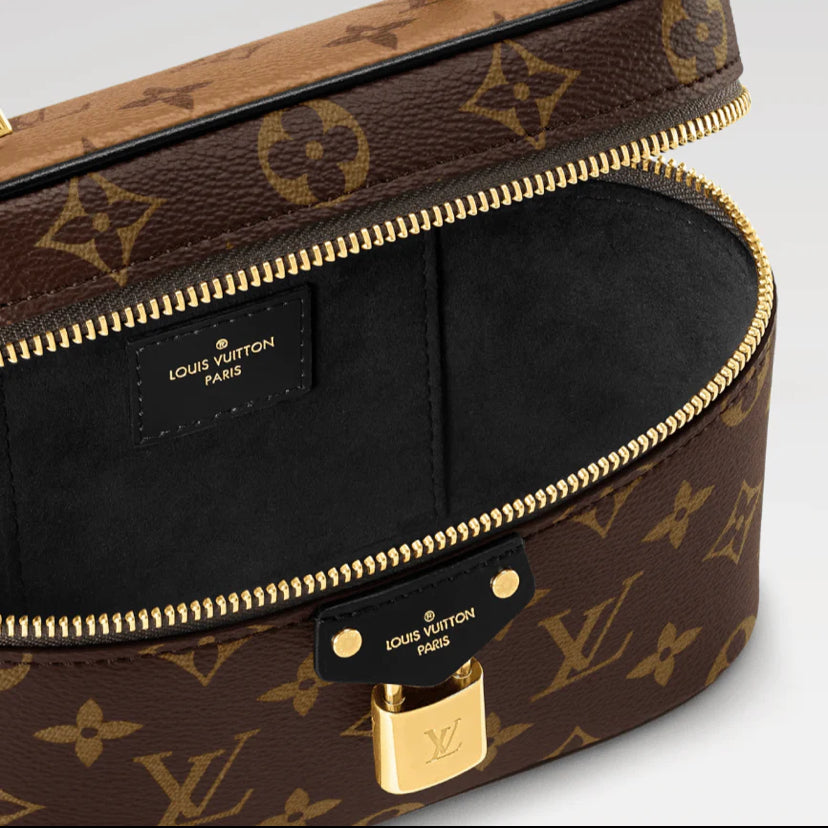 LV BAG Vanity Chain Pouch
