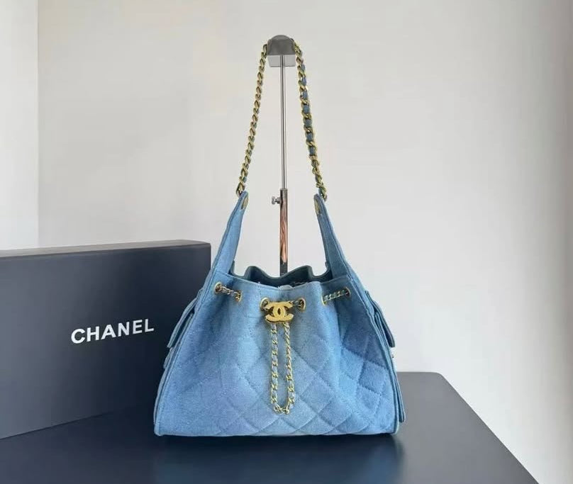 CHANEL 25 MEDIUM HANDBAG