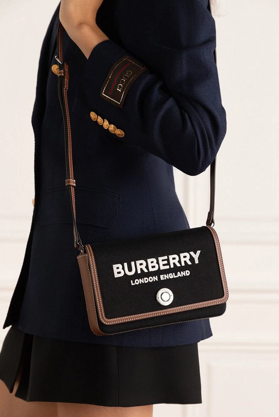 BURBERRY HAMPSHIRE HORSEFERRY
