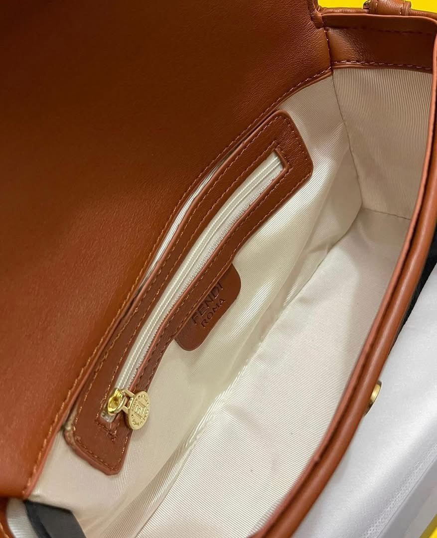 Fendi Baguette Bag – Multicolor Canvas