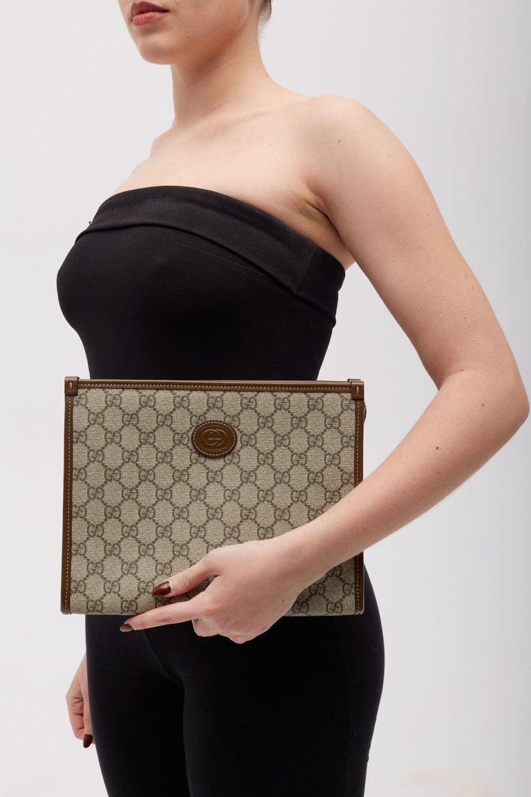 GUCCI BROWN GG INTERLOCKING POUCH