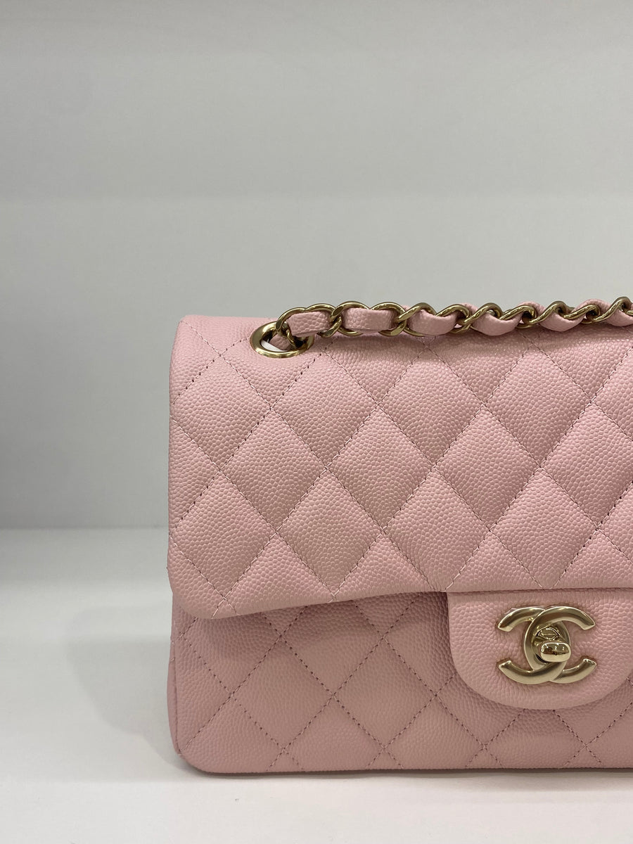 Chanel Classic Flap Bag – Medium Caviar