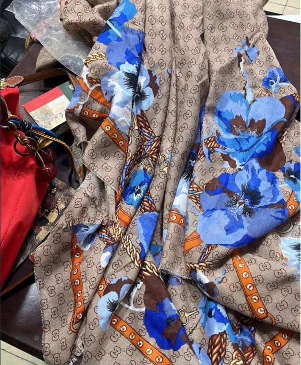 Gucci GG Flora Print Square Scarf