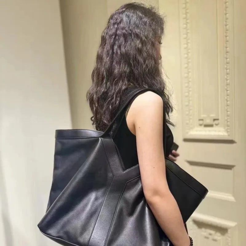 Saint Laurent Icare Maxi Shopping Bag