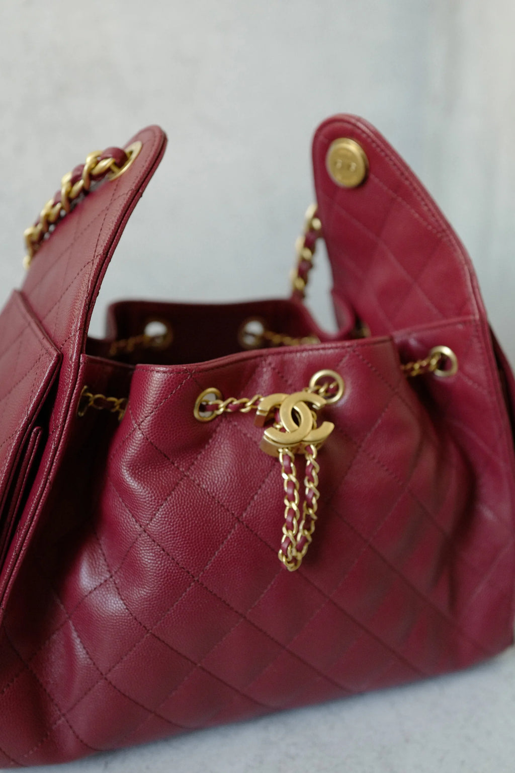 CHANEL 25 MEDIUM HANDBAG