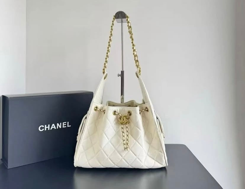 CHANEL 25 MEDIUM HANDBAG