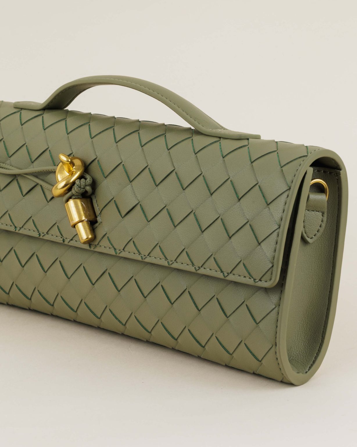 BOTTEGA VENETA Andiamo Clutch