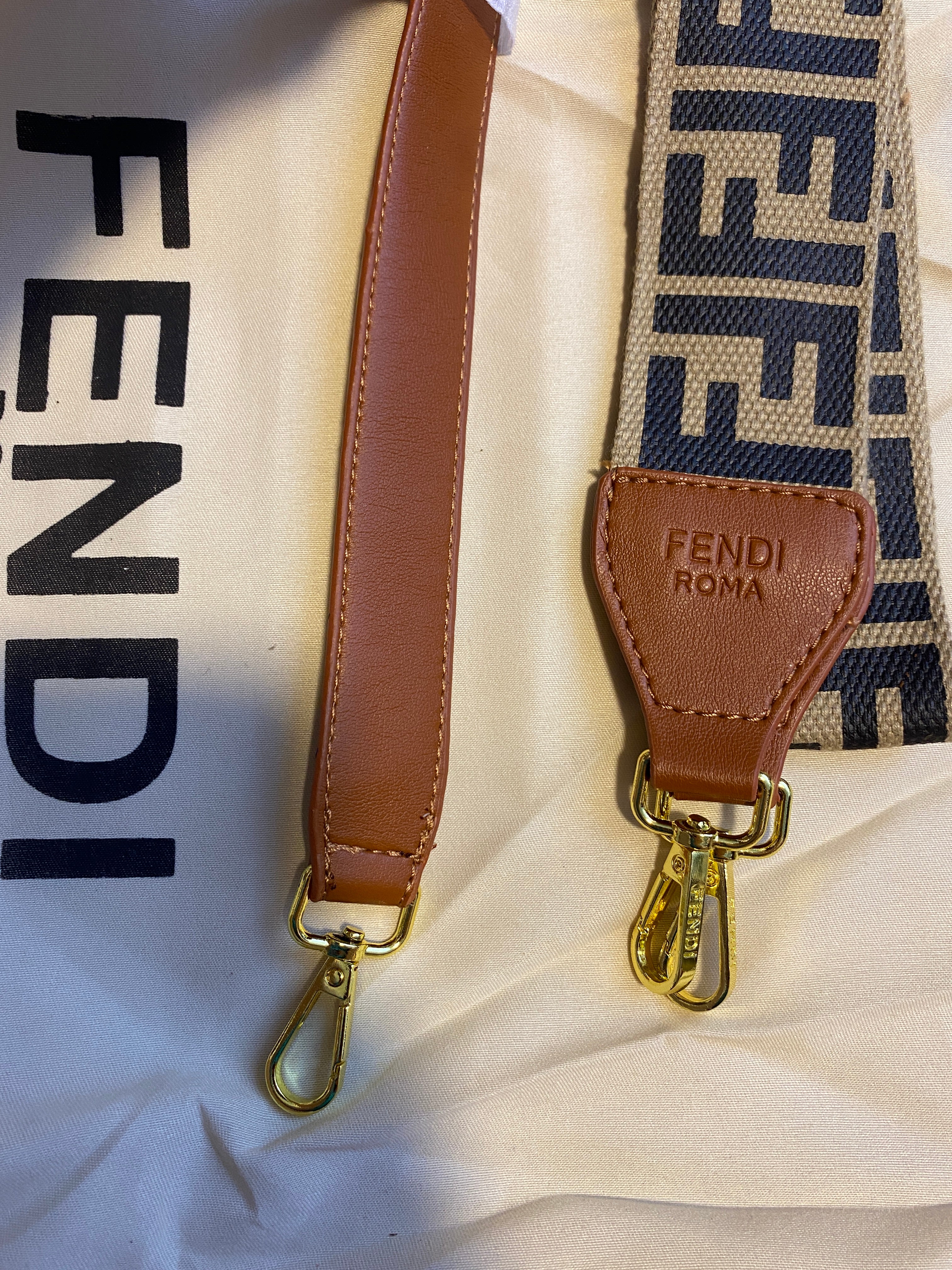 Fendi Baguette Bag – Multicolor Canvas