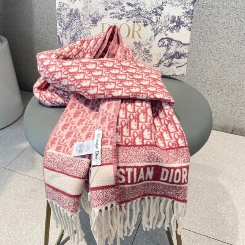 Dior Lightweight Wool Shoulder Shawl