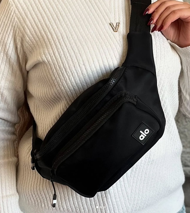 Alo Yoga Belt Bag