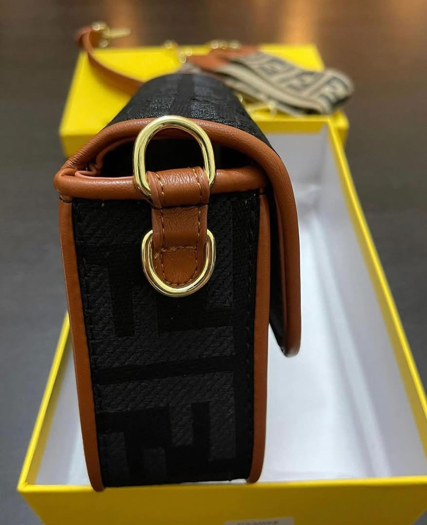 FENDI BAG