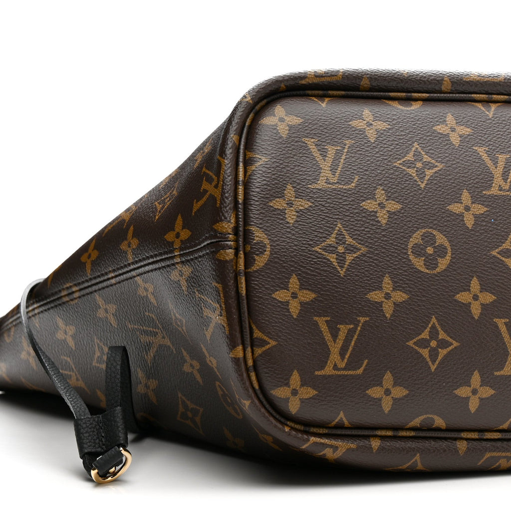 Louis Vuitton Neverfull MM with Pouch