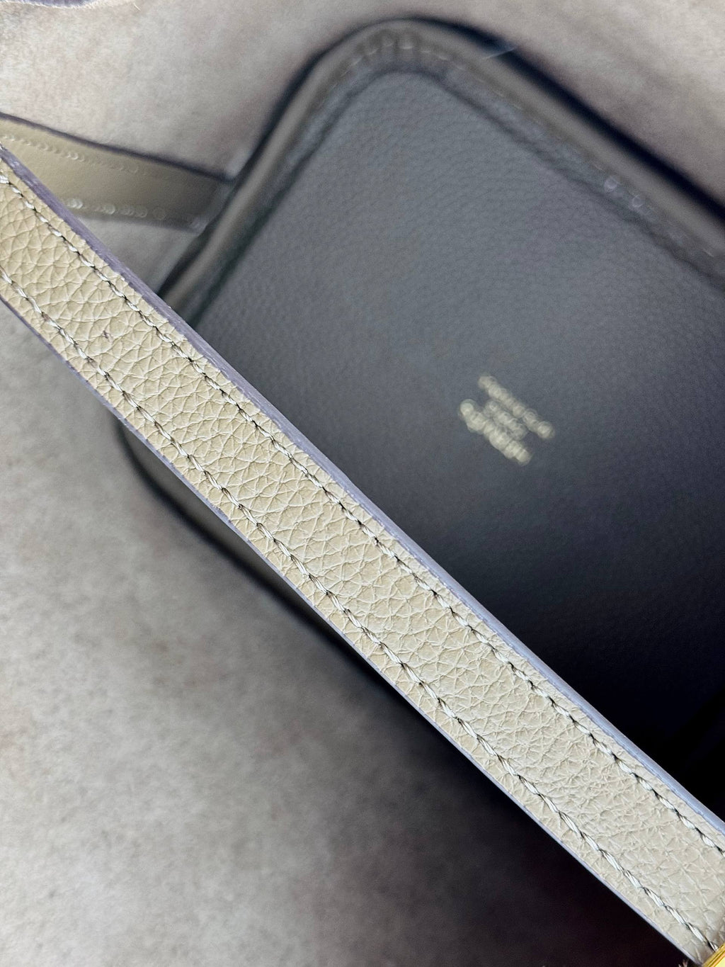 HERMÈS Picotin Lock 18 Bag in Clemence Leather