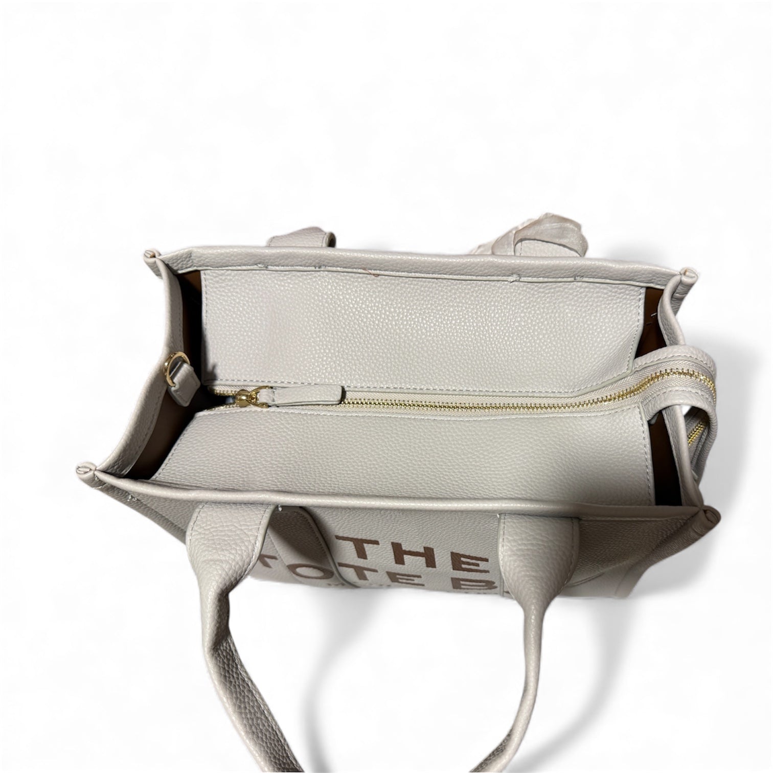 Marc Jacobs The Tote Bag – Medium Leather Tote