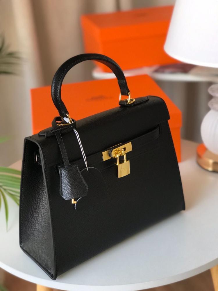 Hermès Kelly Top-Handle Bag