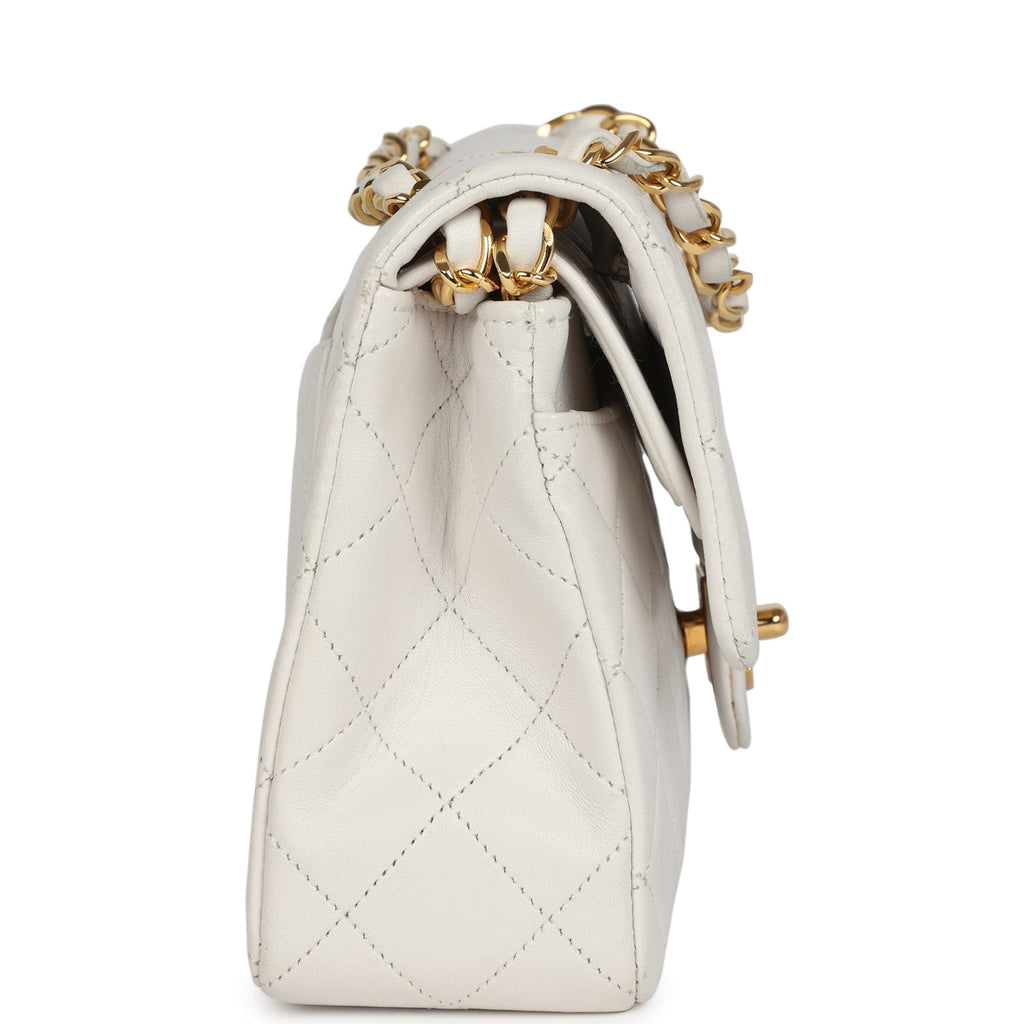 Chanel Classic Flap Bag – Medium