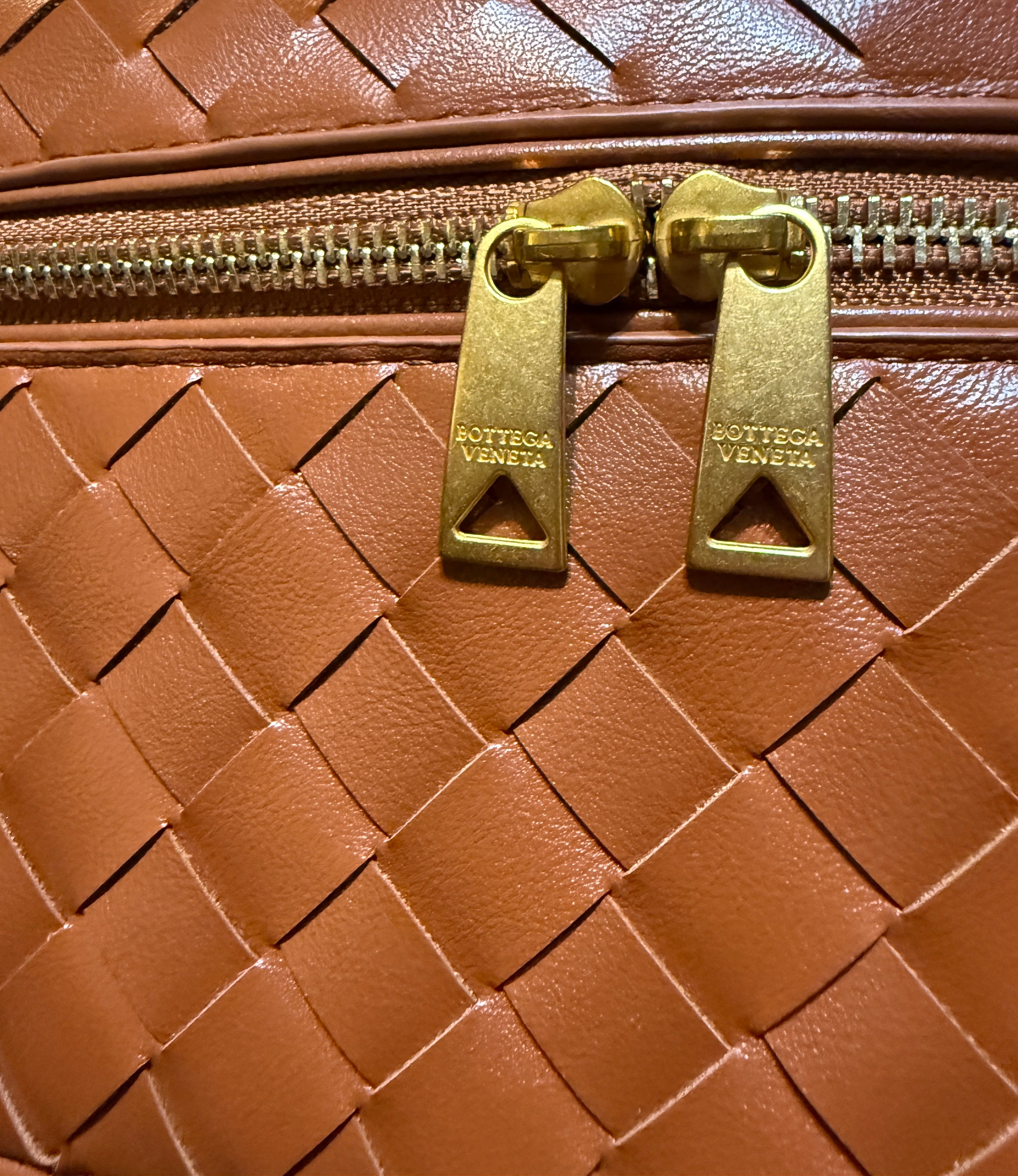 Bottega Veneta Bang Bang small Intrecciato leather vanity bag