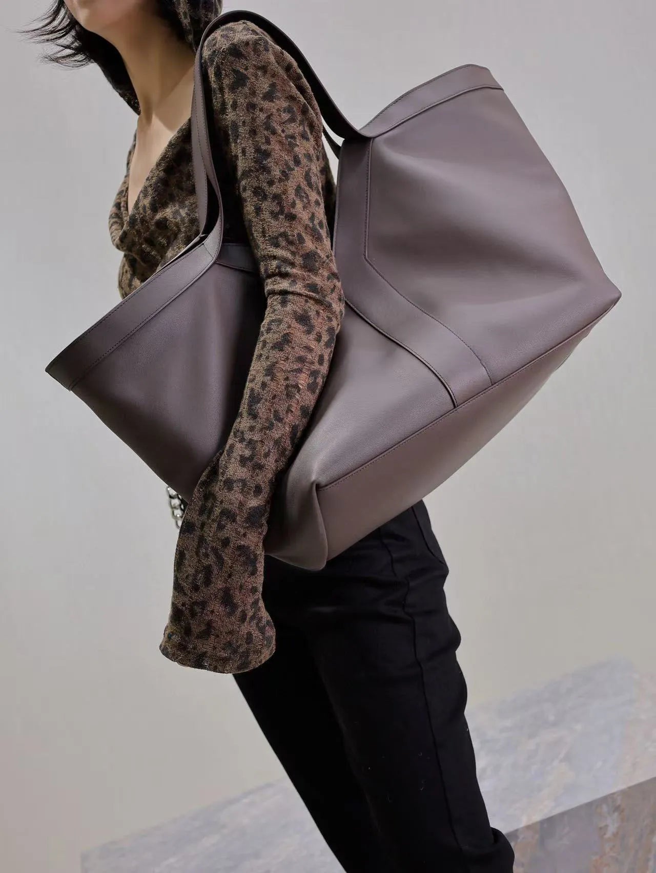 Saint Laurent Icare Maxi Shopping Bag