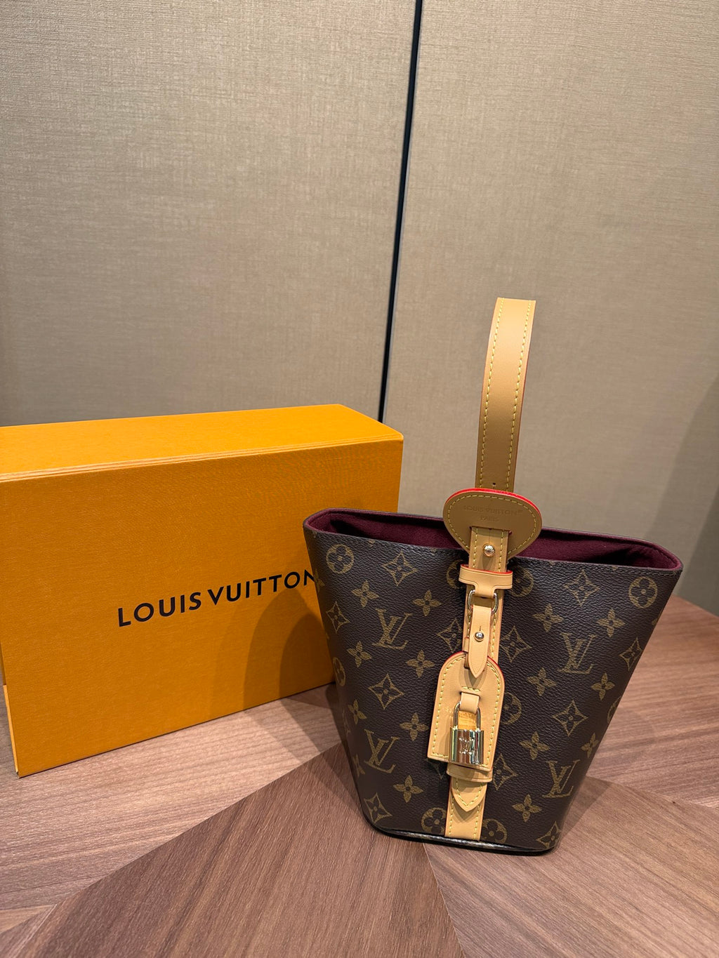 Louis Vuitton All BB