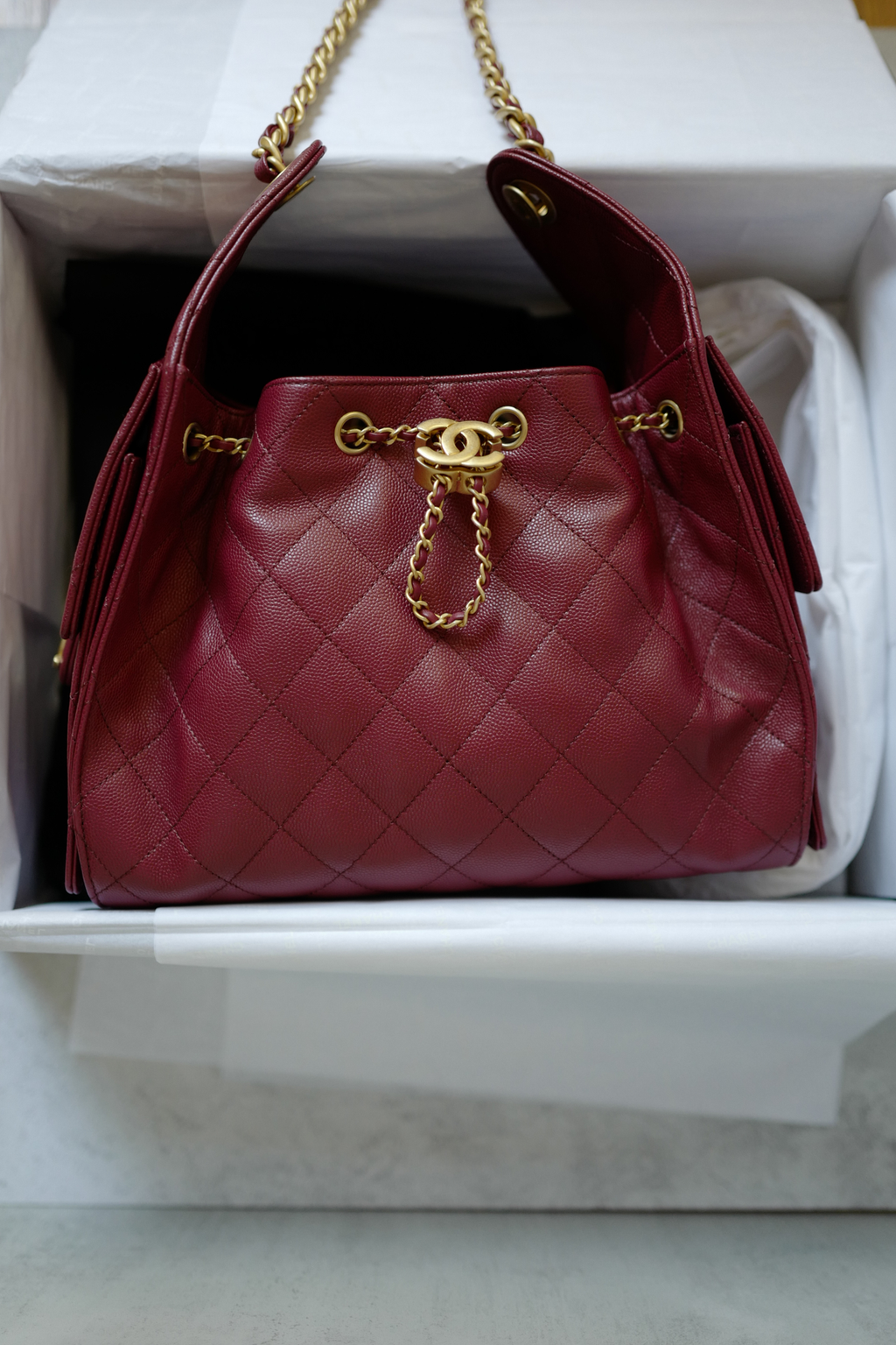 CHANEL Caviar Quilted 25 Handbag