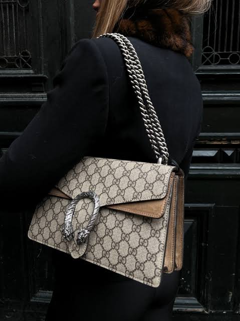 Gucci Dionysus GG Supreme Shoulder Bag – Double Face