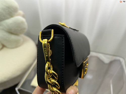 FENDI BAG ( small size)
