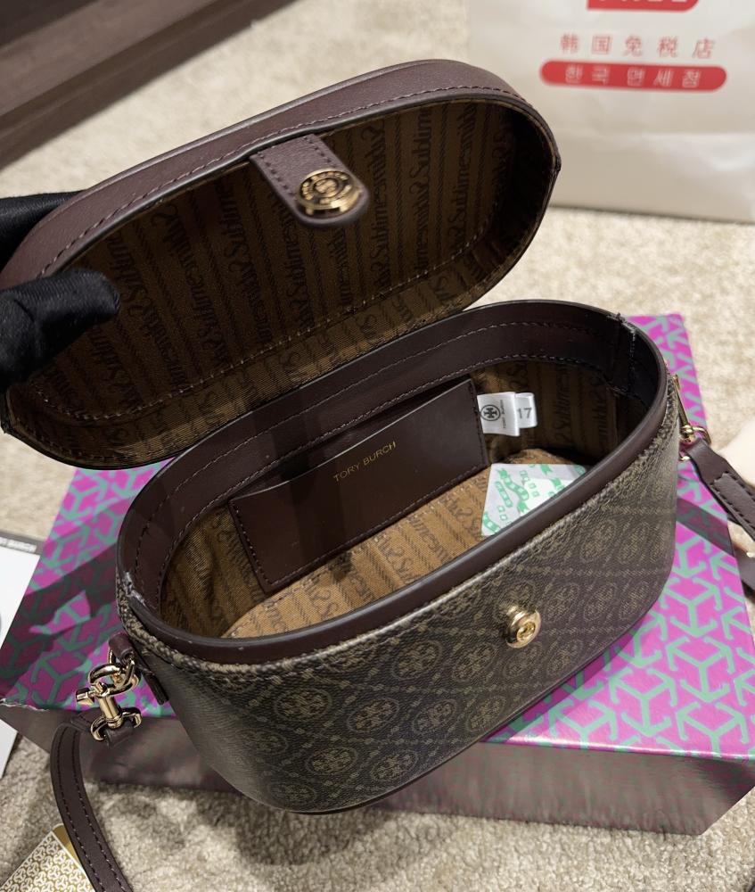 Tory Burch T MONOGRAM VANITY CASE