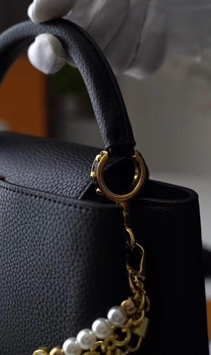 Louis Vuitton Capucines BB Bag