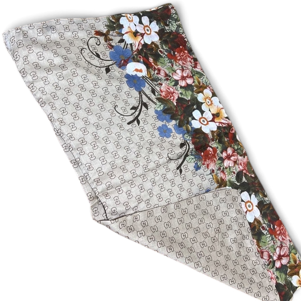 Gucci GG Flora Print Square Scarf