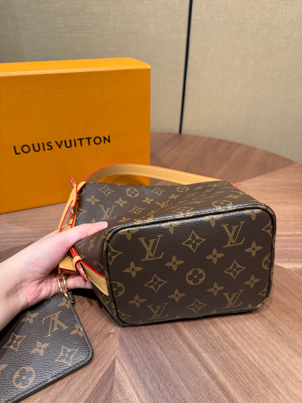 Louis Vuitton All BB