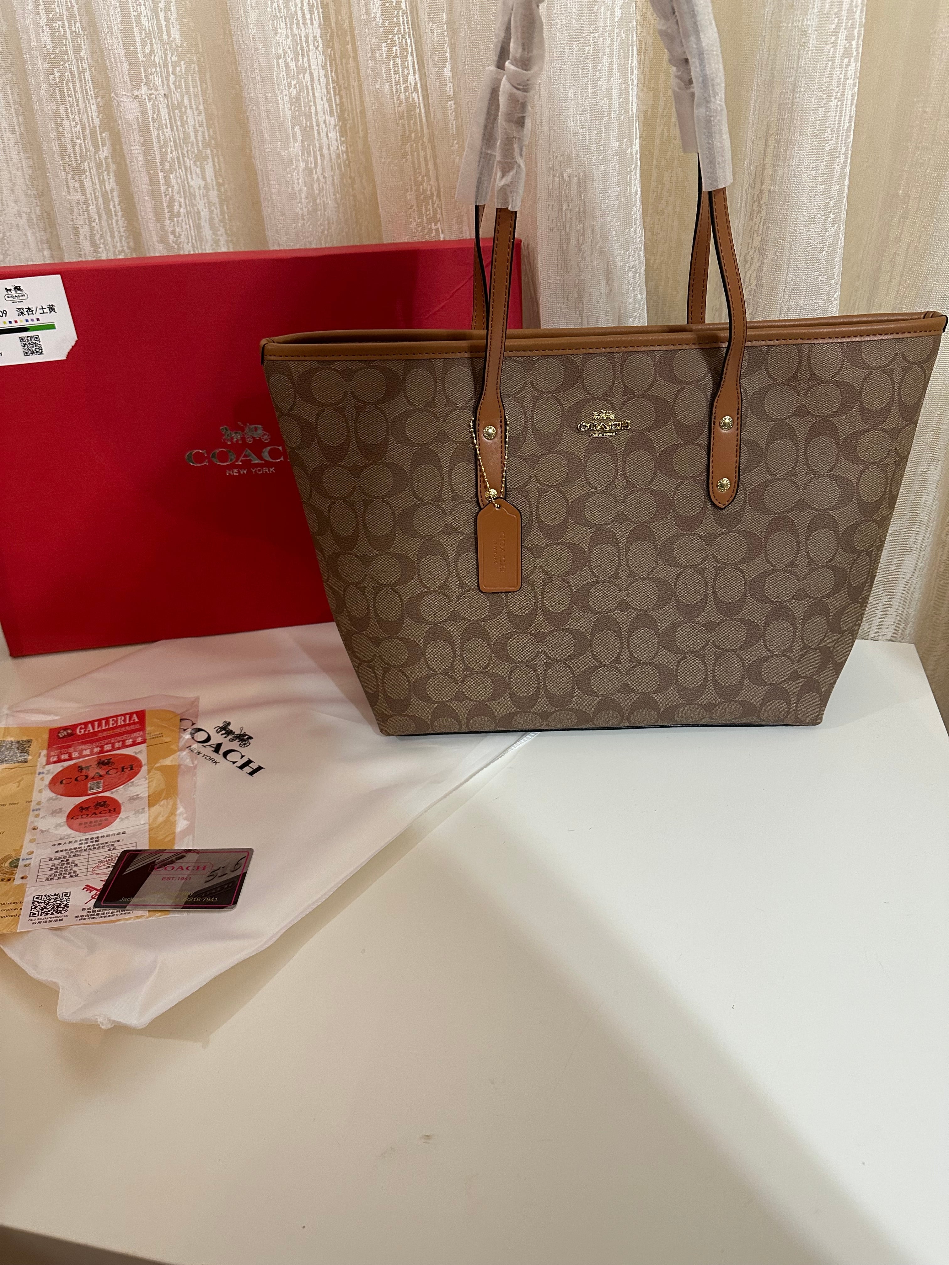 COACH Tote Bag