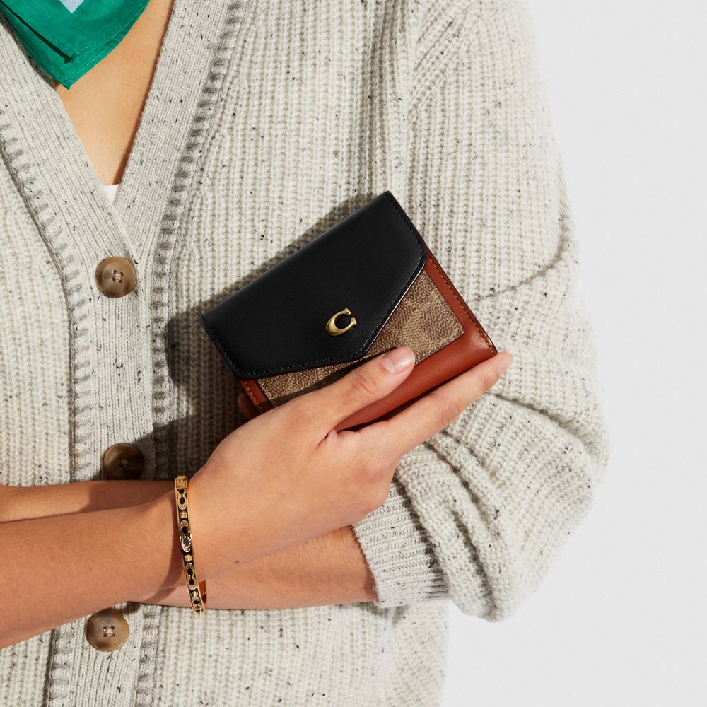 Coach Small Wallet