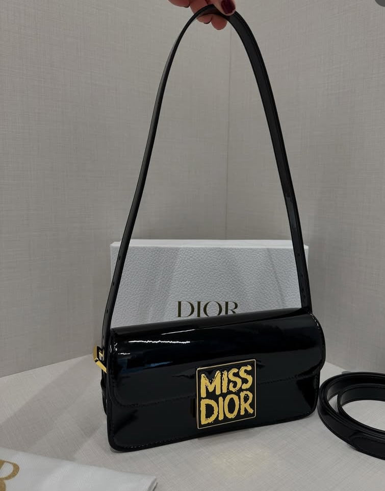 MISS DIOR