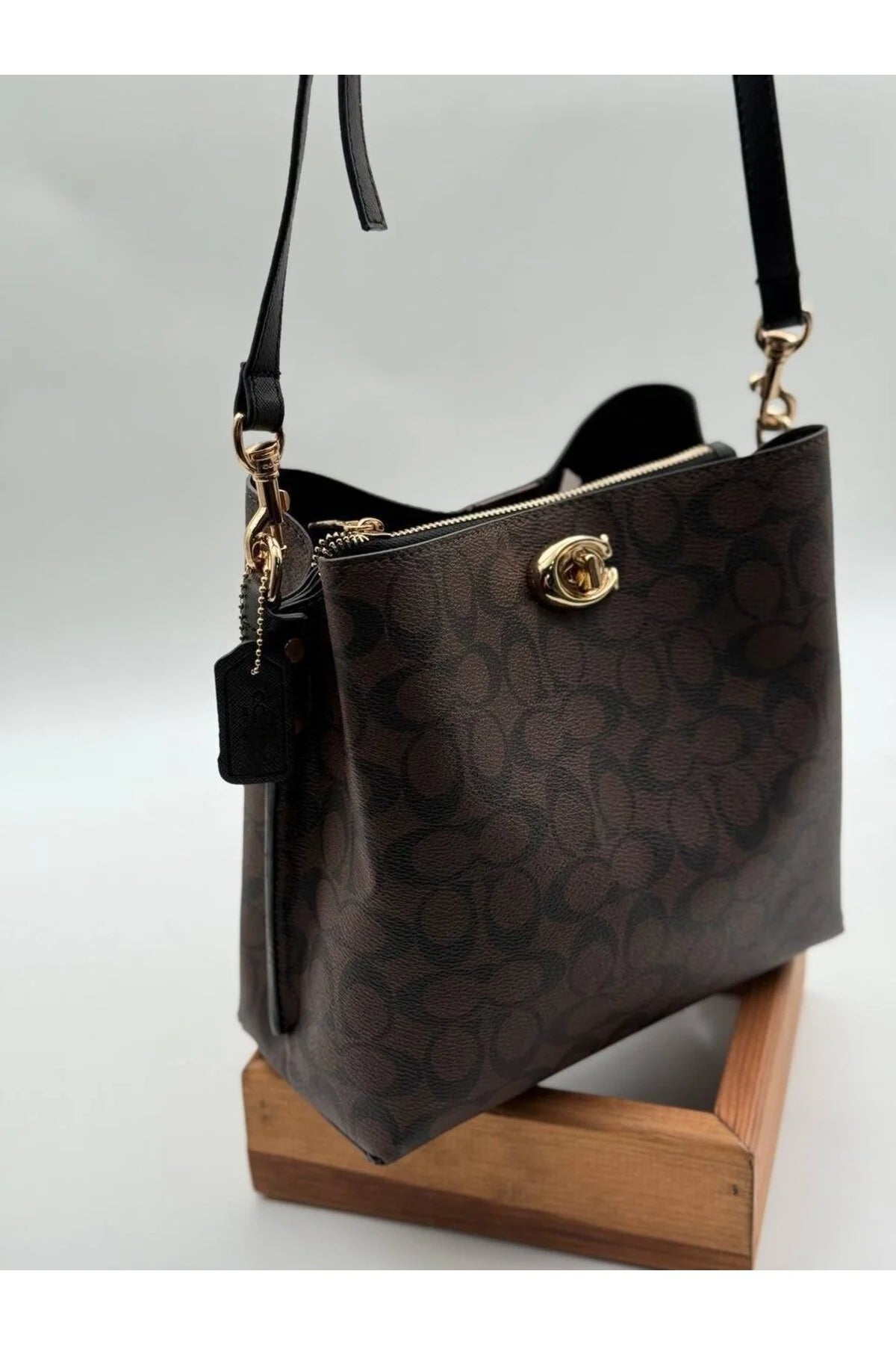 Coach Willow Bucket Bag