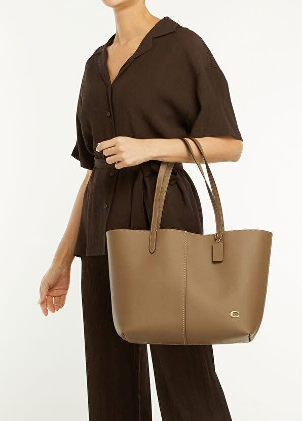 Coach North Tote Bag 32
