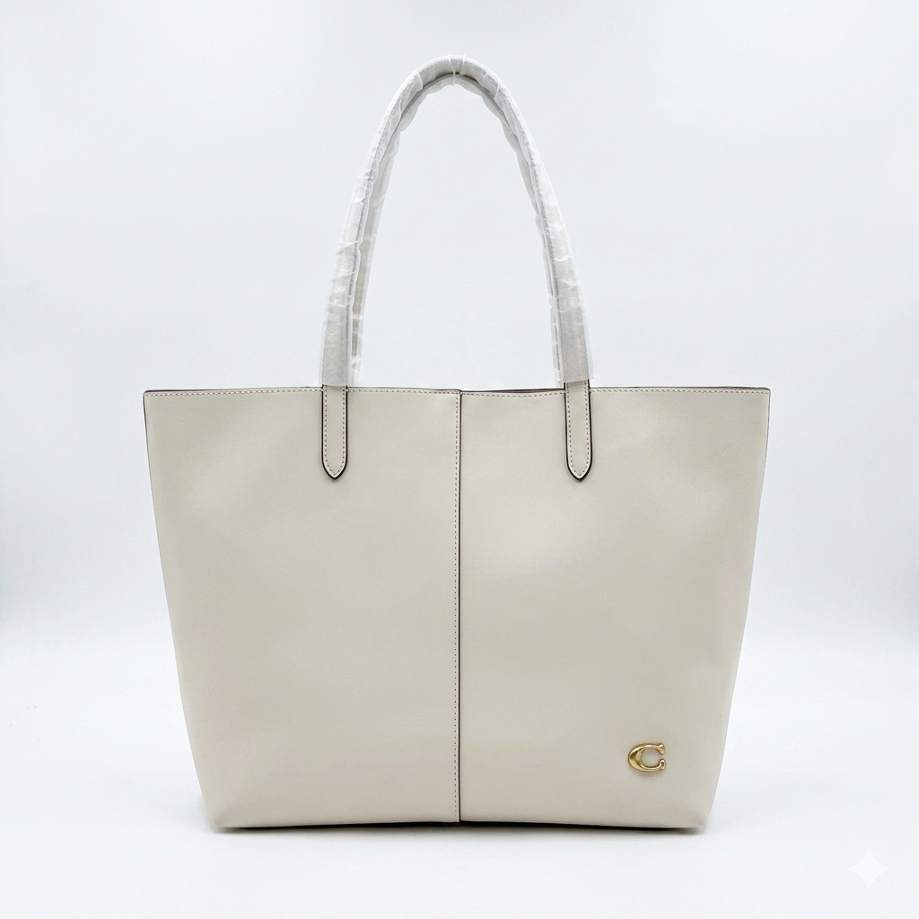 Coach North Tote Bag 32