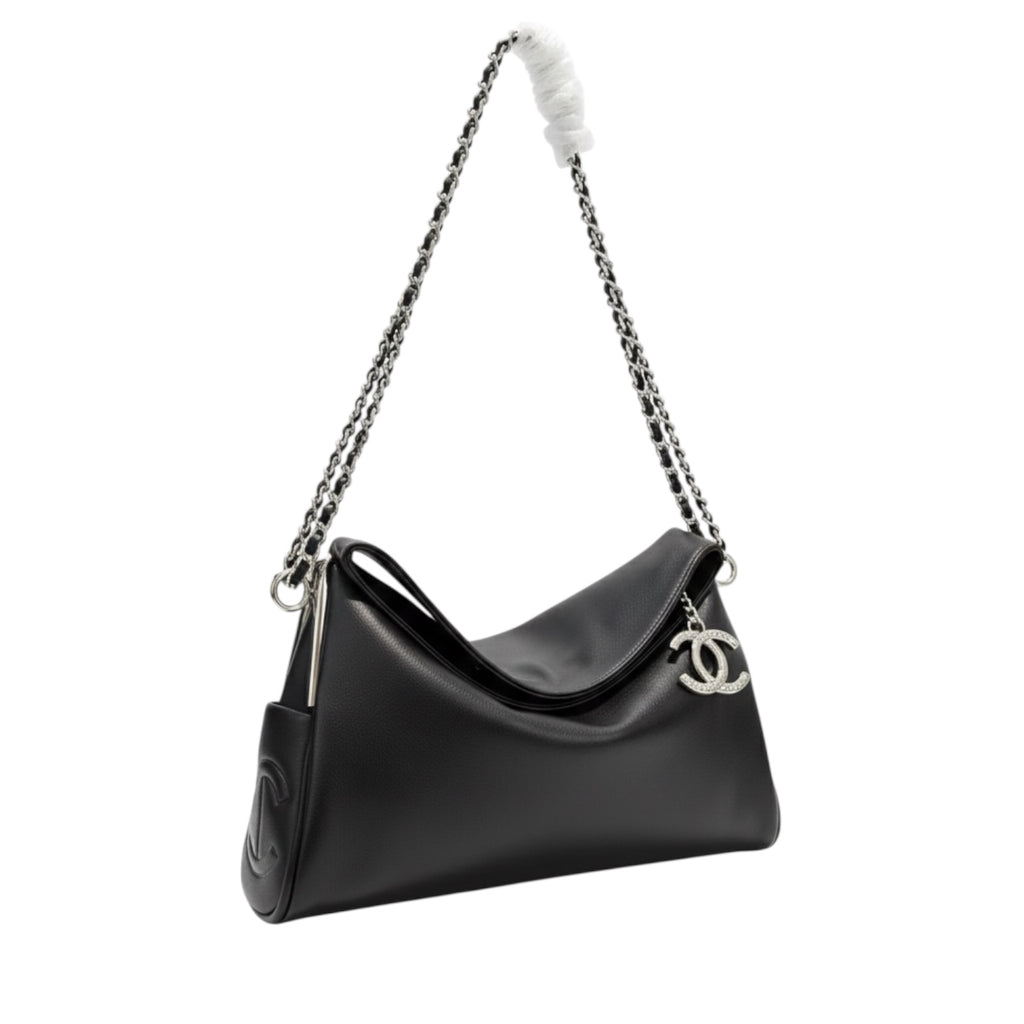 CHANEL 22 Small Hobo Bag – (Silver Hardware)